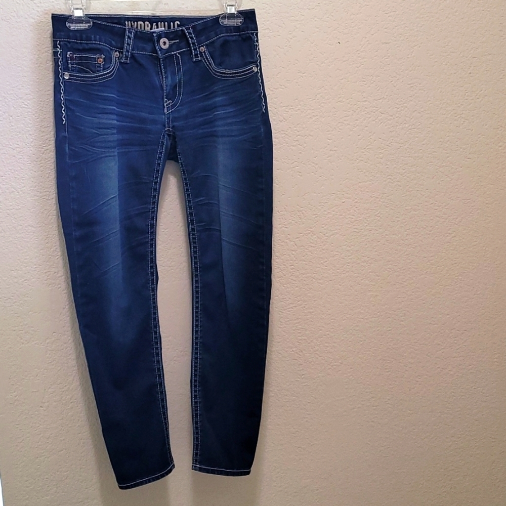 Hydraulic Ankle/Cropped Jeans